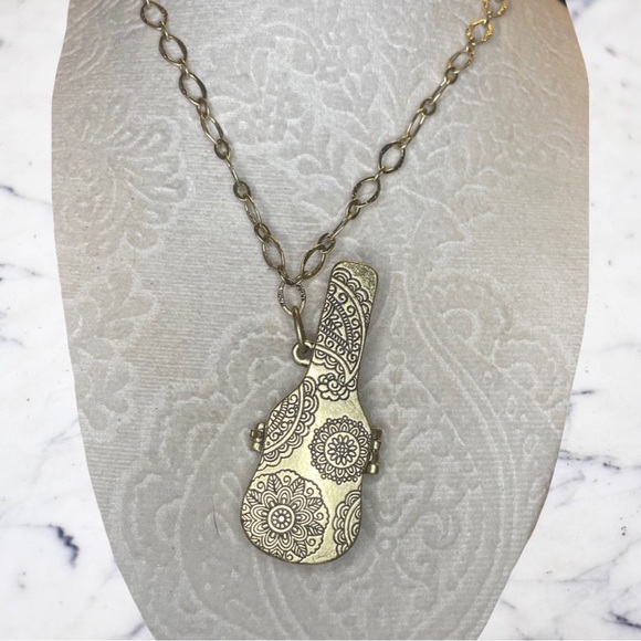 Lucky Brand Jewelry - Lucky Brand Guitar Case Mandala Boho Necklace B1390